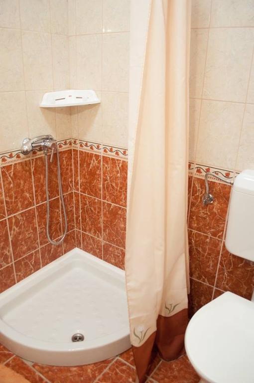 Ferienwohnung Bornemisza Kuria Tiszabecs Exterior foto